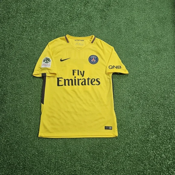 Nike PSG Neymar Jr #10 2017/2018 away yellow jersey size M Ligue 1